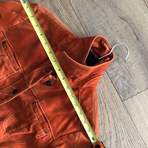 Danier orange washable leather jacket with white top stitching - Picture 14 of 14